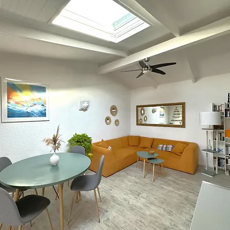 Le Lavandin Maison Pour 4 Personnes Avec Piscine Et Vue Panoramique A Les Maures *